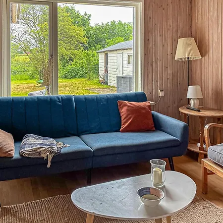 2 Bedroom Pet Friendly In Holiday home *