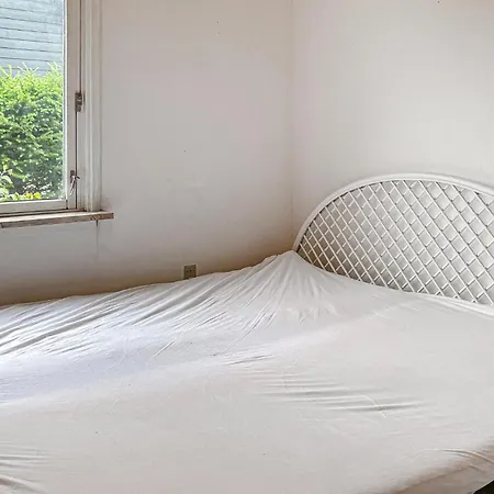Holiday home 2 Bedroom Pet Friendly In *